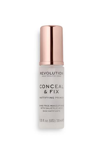 Conceal & Fix Mattifying Primer multi