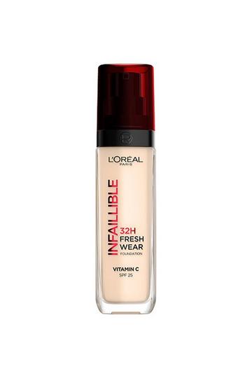 Infallible 32H Fresh Wear Foundation 10