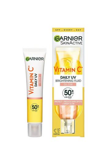 Vitamin C Daily UV Brightening Fluid Sheer Glow, SPF50+ multi