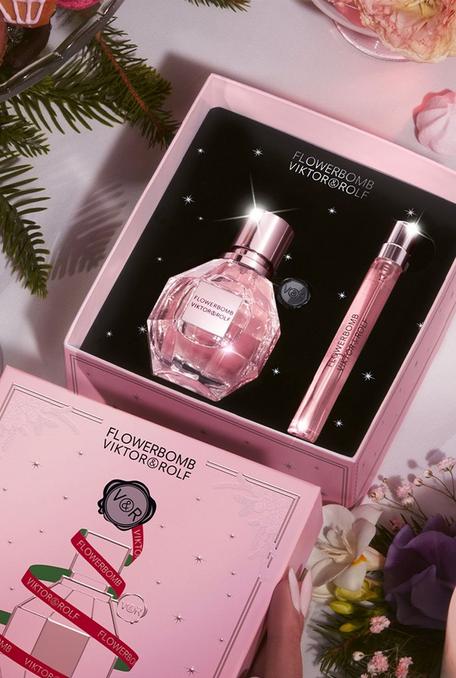Discover Flowerbomb Gifts