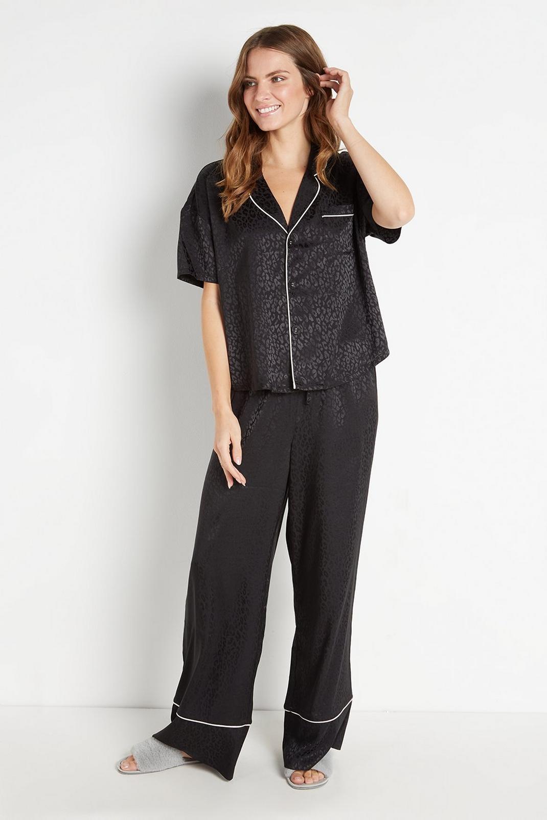 Black Jacquard Contrast Pyjama Set image number 1