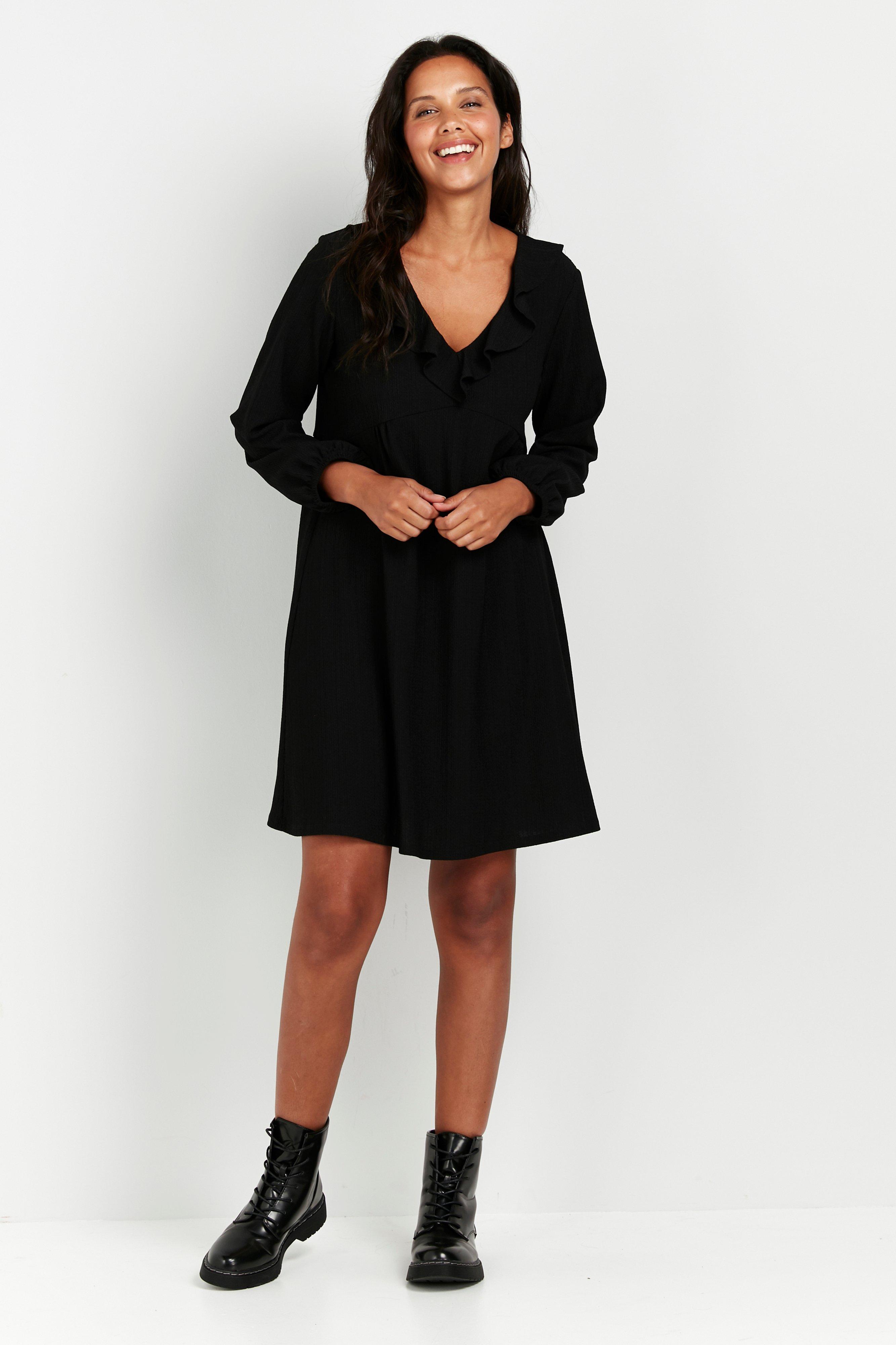 plus size petite black dresses