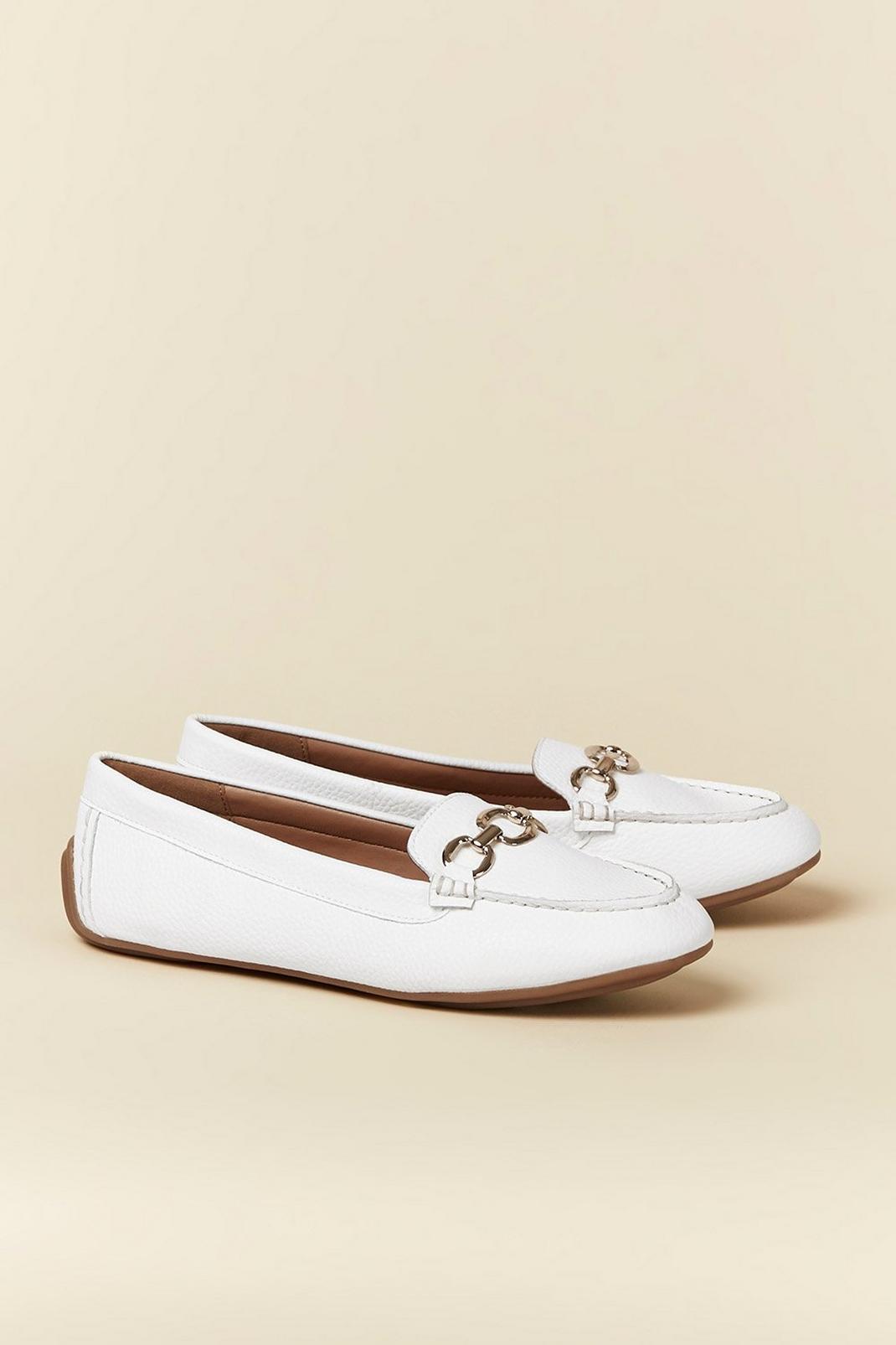 White Soft Padded Chain Loafer image number 1