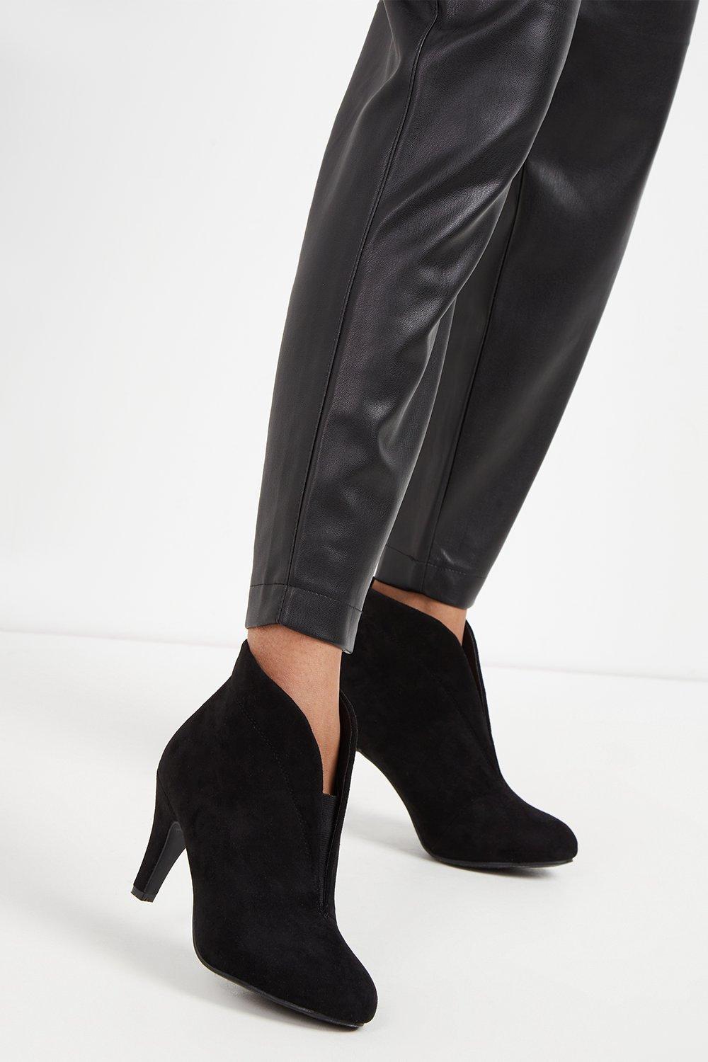 Wallis black store ankle boots