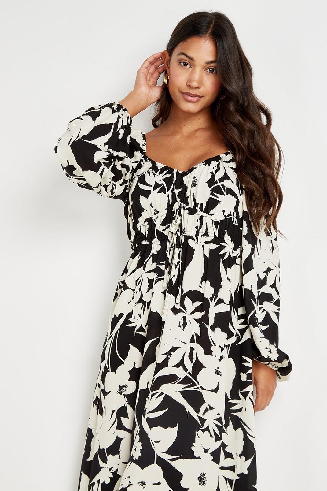 808 Mono Shadow Floral Sweetheart Midi Dress image number 2