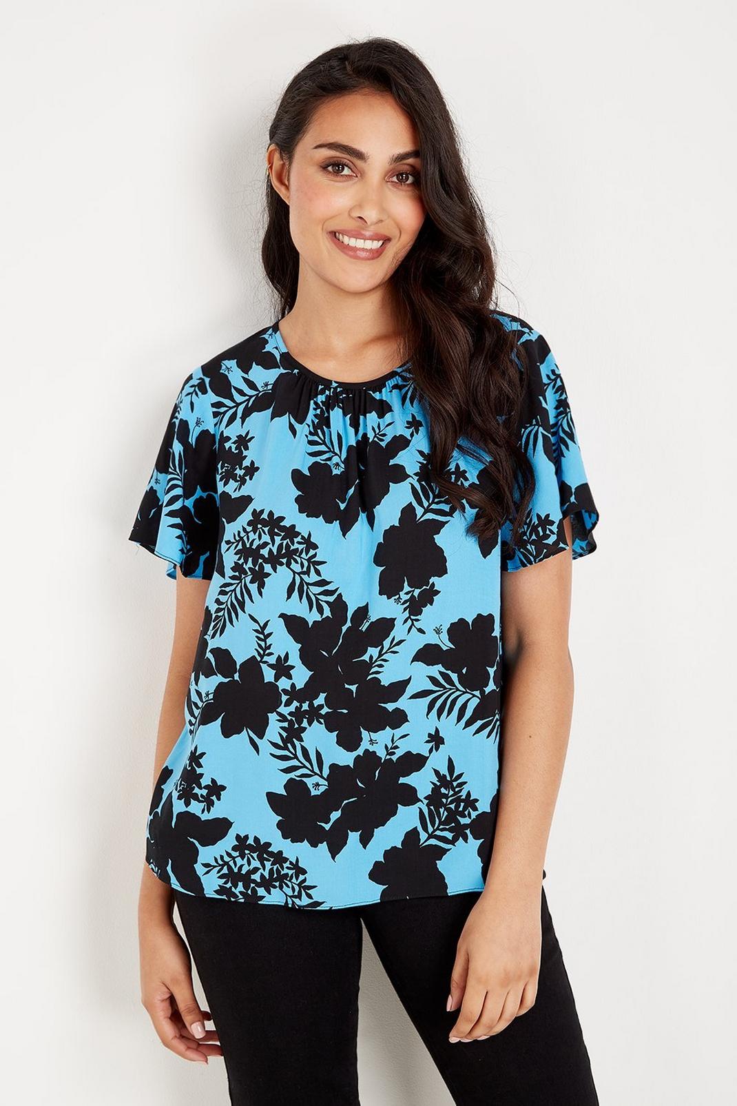 106 Petite Floral Pretty Tee image number 1