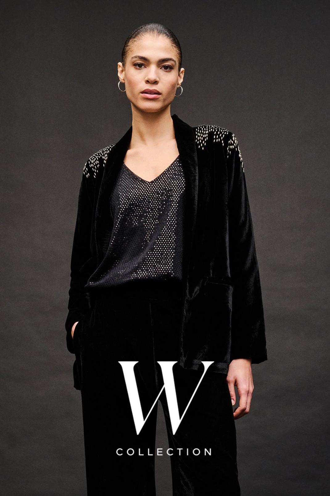 Black Velvet Sequin Shoulder Blazer image number 1