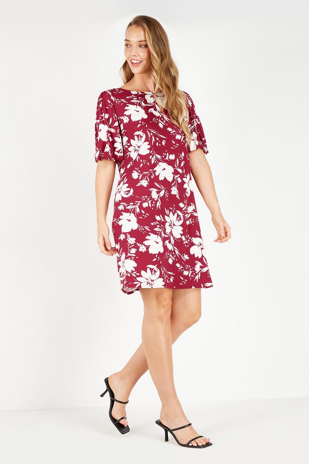 157 Berry Floral Puff Sleeve Shift Dress image number 2