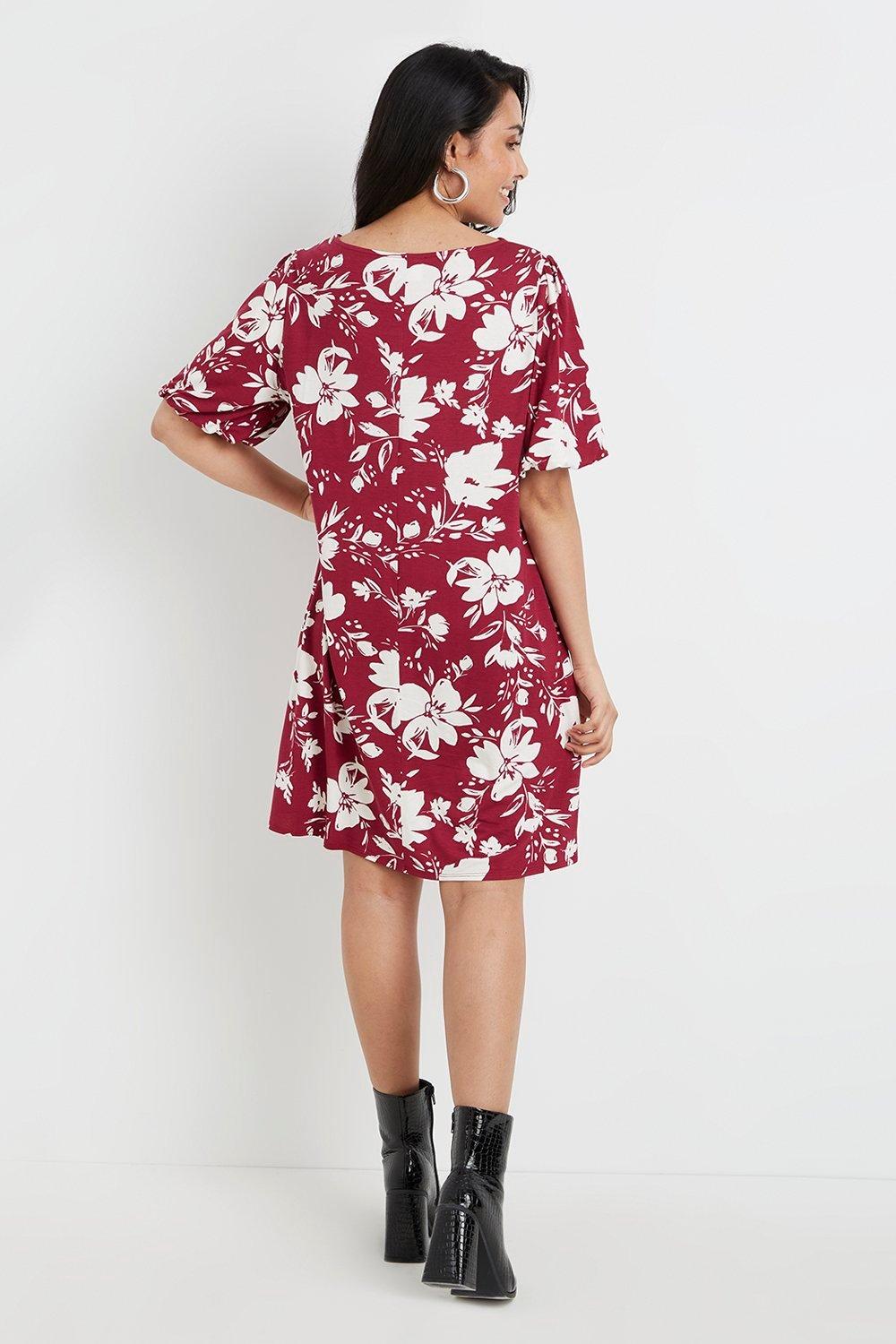 berry shift dress