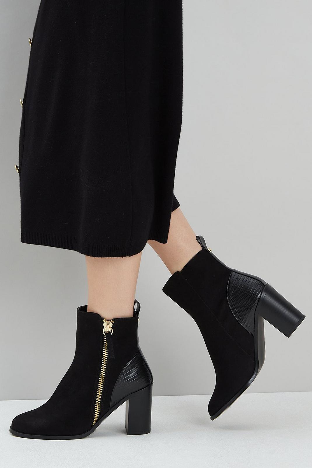 105 Amelia Side Zip Ankle Boot image number 1
