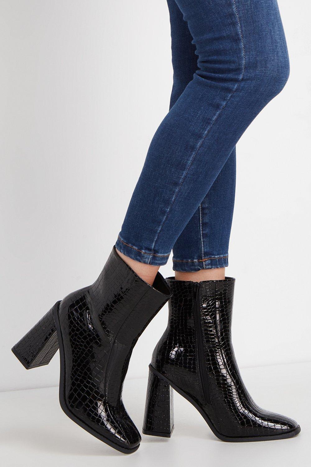 ankle croc boots