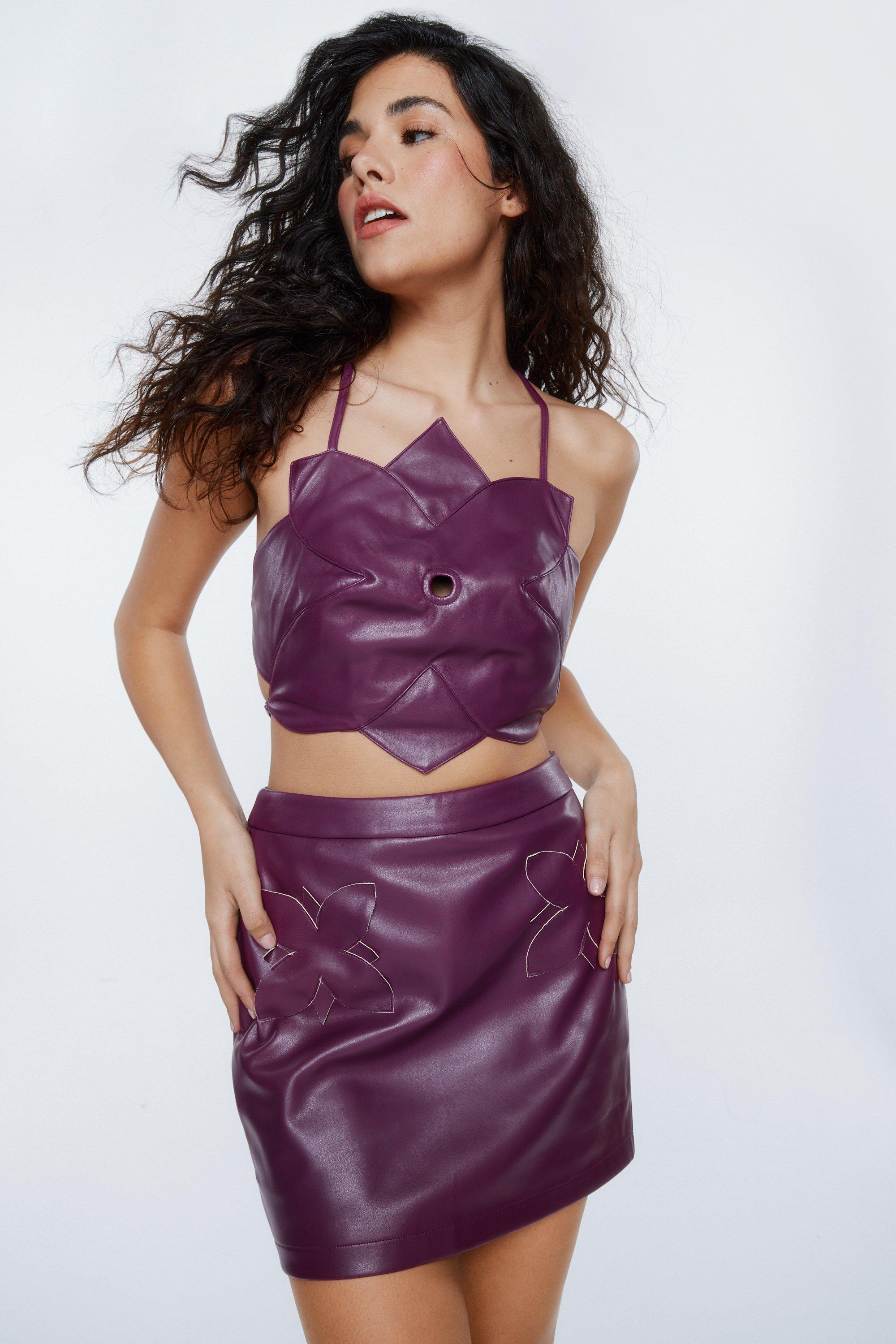 High waisted hotsell leather skirt boohoo