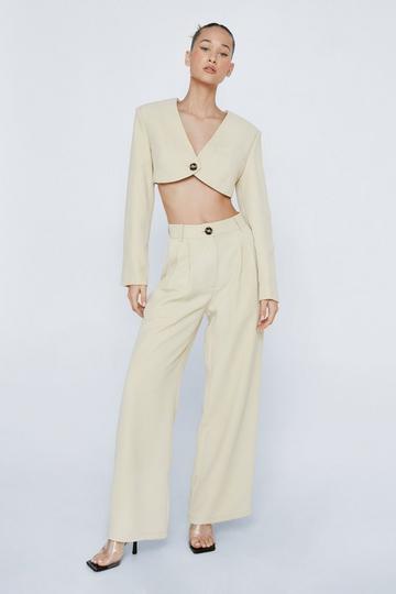 Petite Pleated Wide Leg Tailored Pants neutral