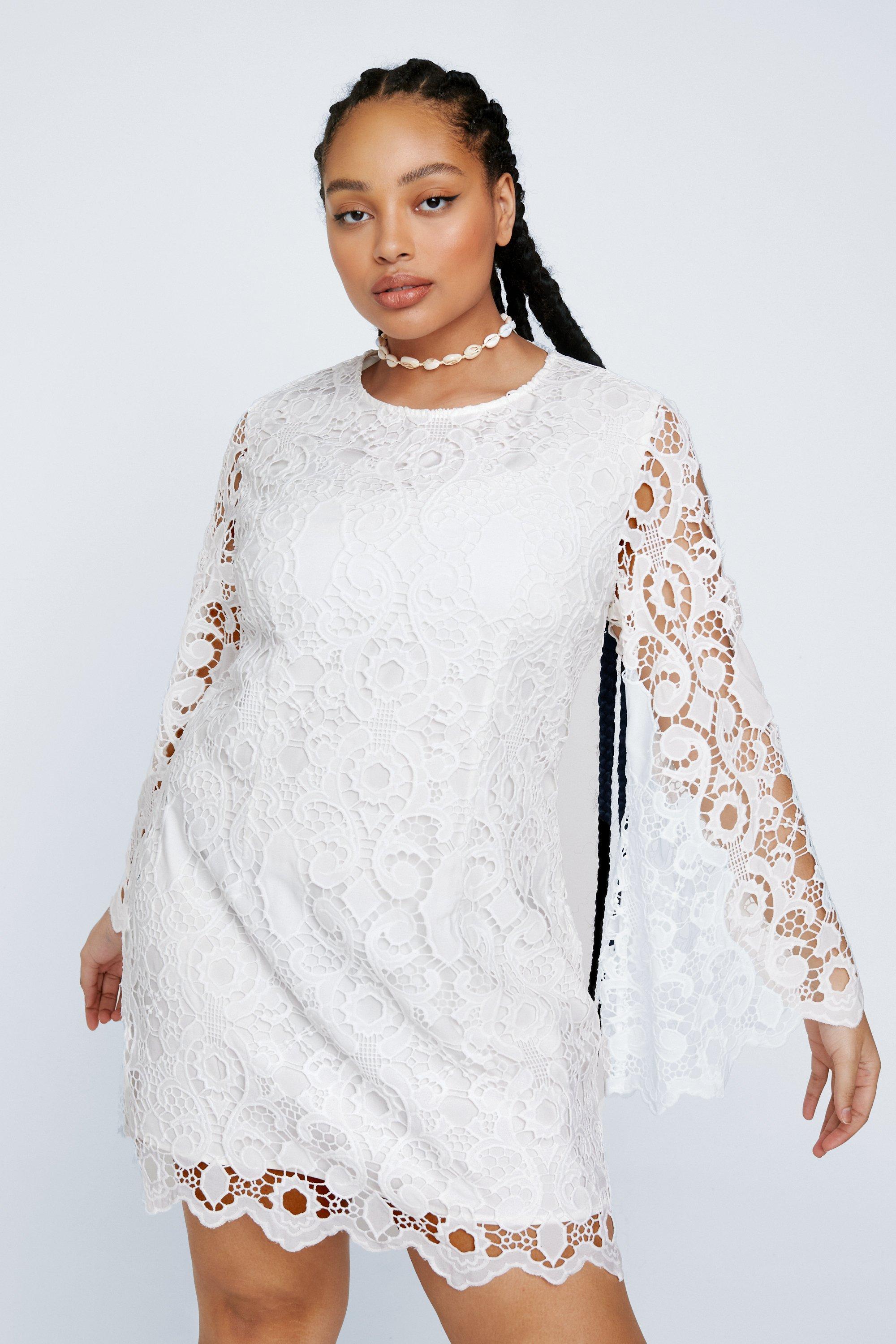 Boohoo embroidered mesh 2024 tiered lace dress