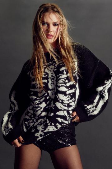 Skeleton Halloween Sweater black