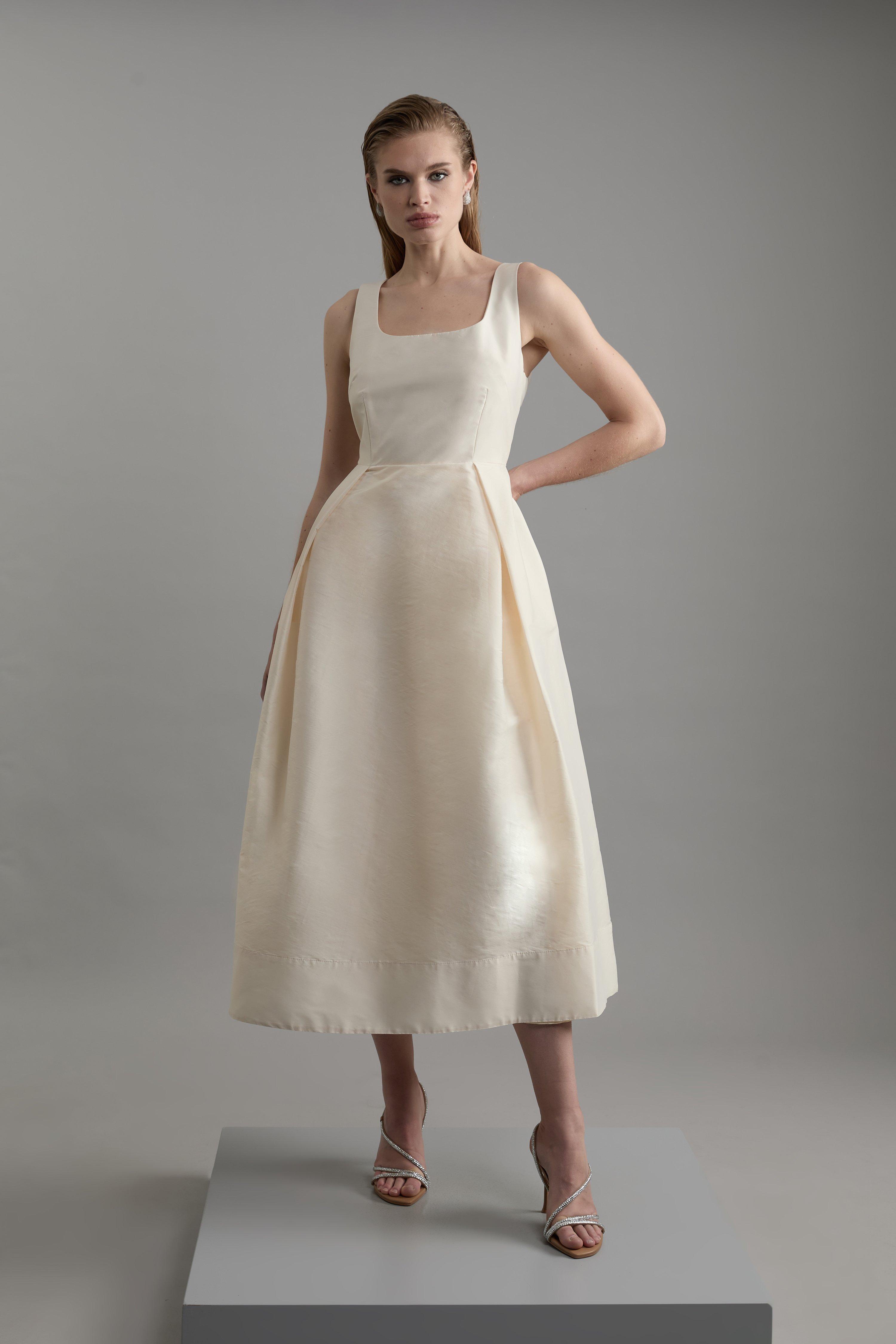 Lydia Millen Petite Structured Crepe Cape Sleeve Full Skirt