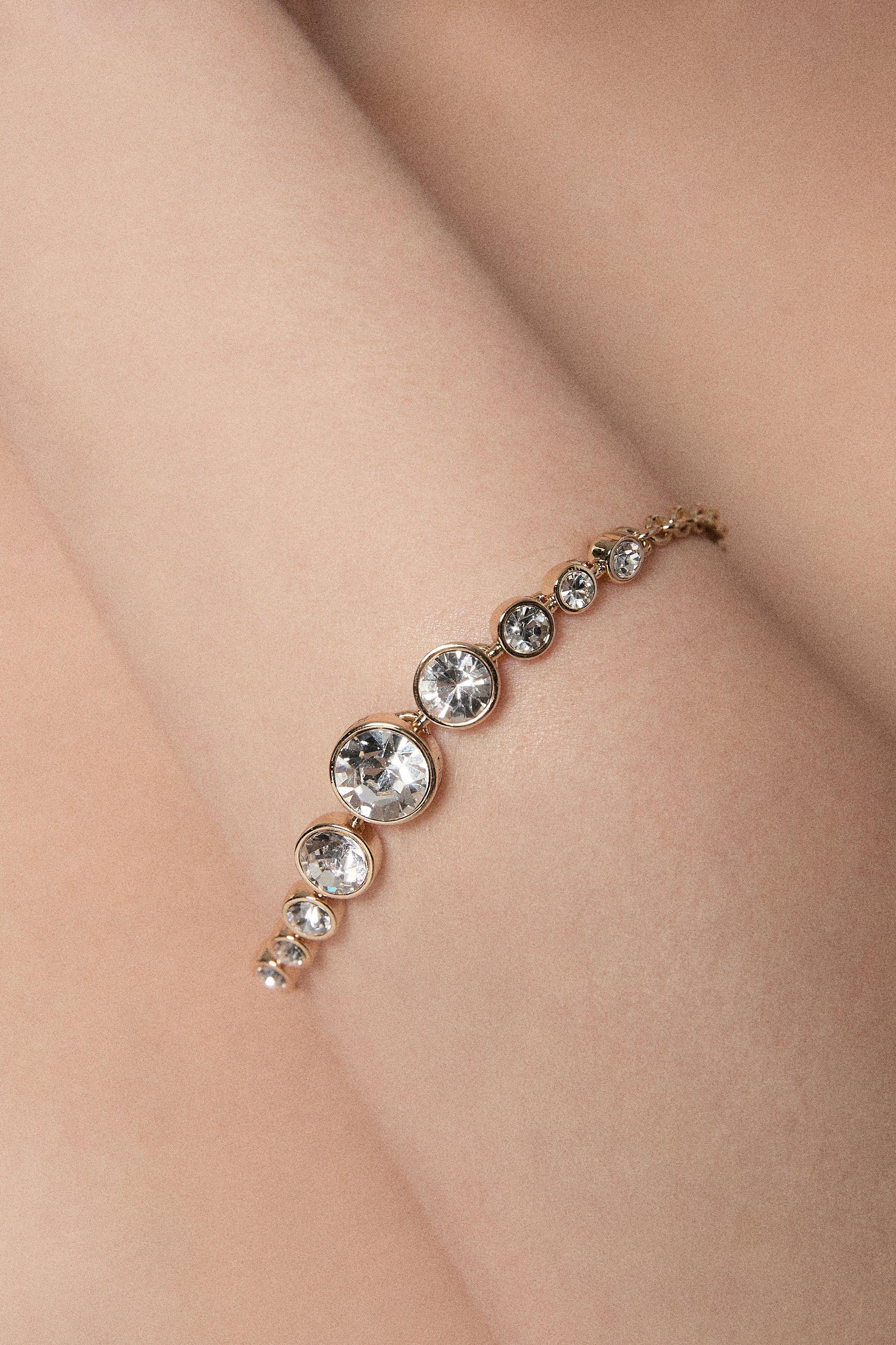 Metal Flower Arm Cuff | Karen Millen