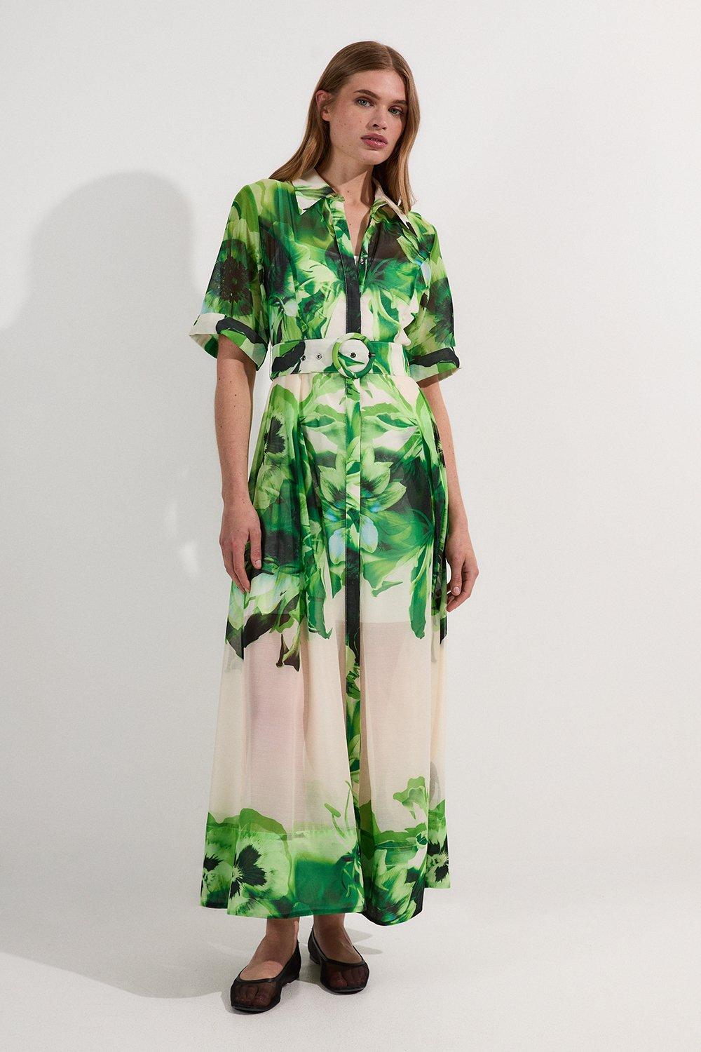 Petite Graphic Lace Trim Floral Woven Plunge Maxi Dress