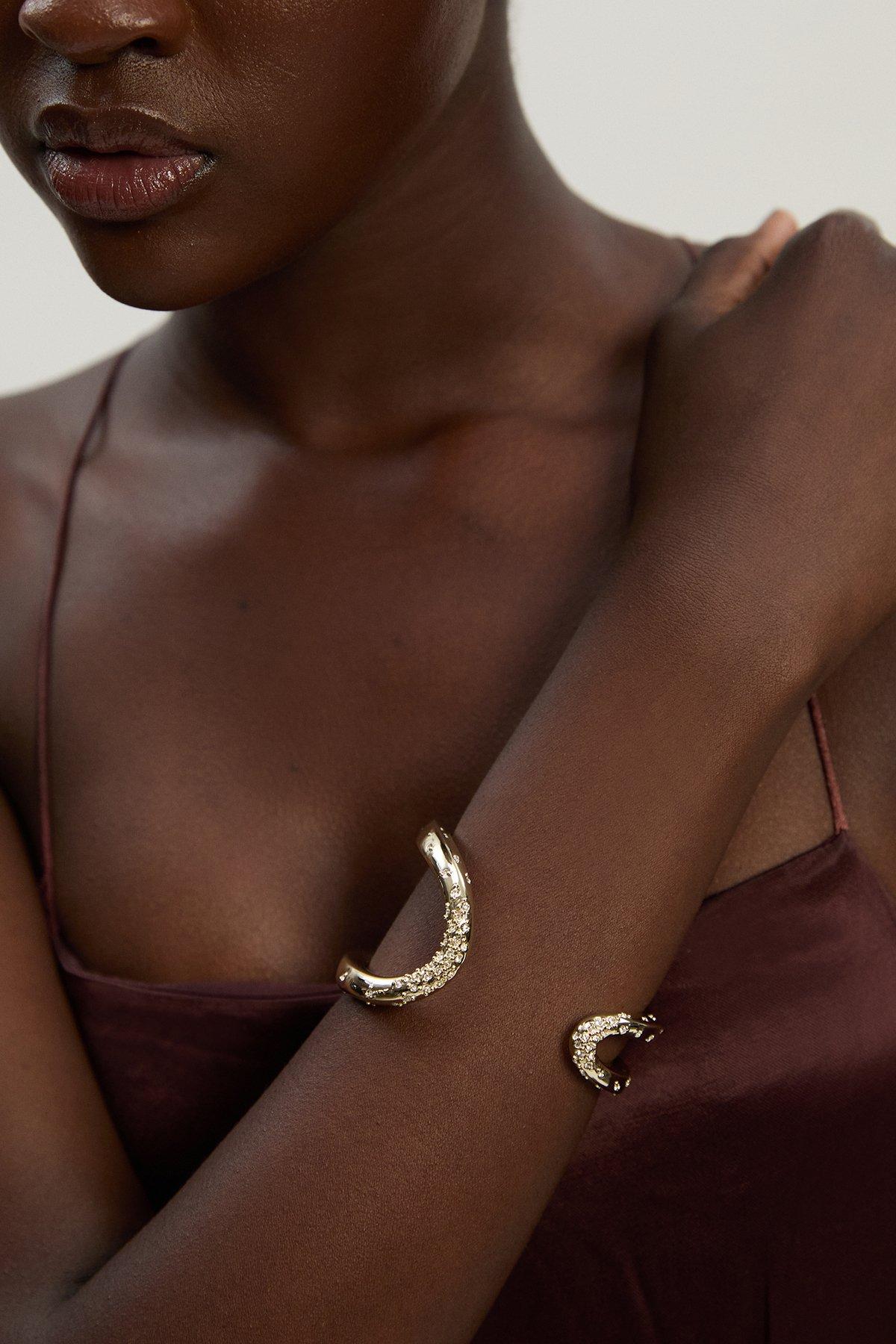 Metal Flower Arm Cuff | Karen Millen