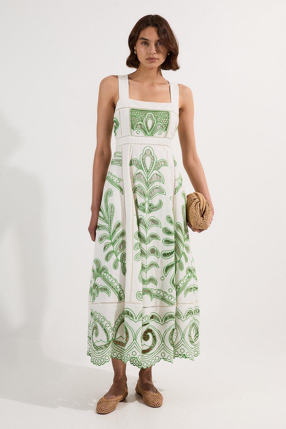 Crochet Trim Bohemian Paisley Maxi Dress | LOVESTITCH