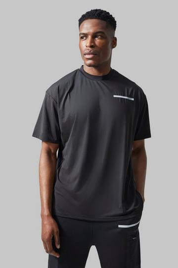 Man Active Performance Oversized T Shirt black