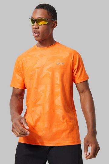 Man Active Camo Raglan Performance T-shirt orange