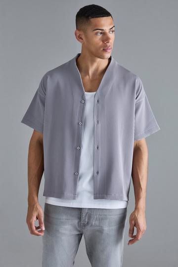 Pleated Boxy Short Sleeve Collarless Shirt grey
