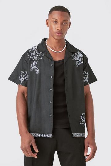 Boxy Revere Floral Pocket Embroidery Shirt black