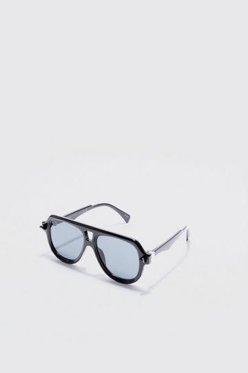 Black Plastic Aviator Sunglasses In Black