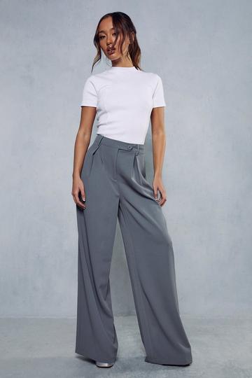 Pleat Front Relaxed Wide Leg Trousers charcoal