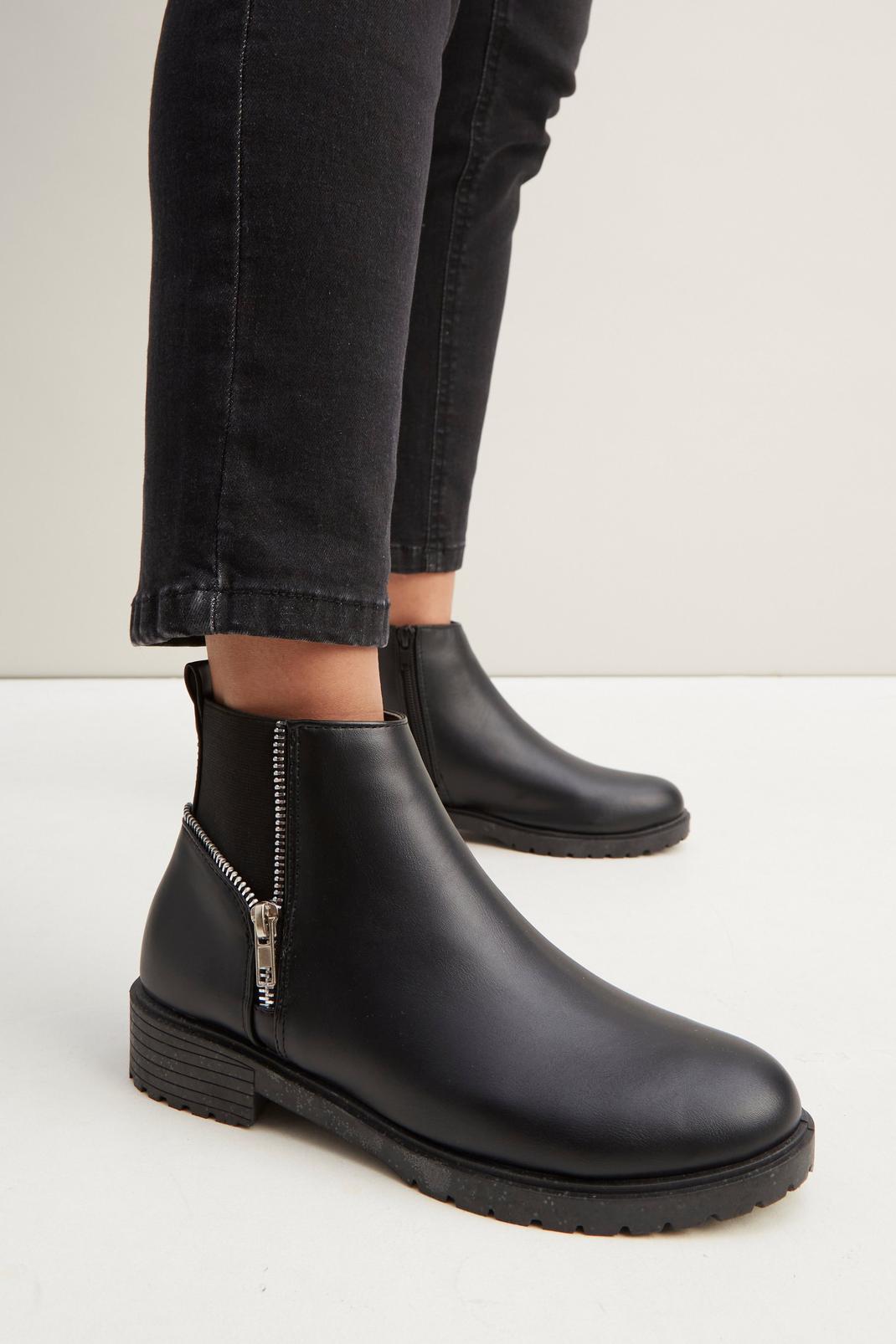 105 Madi Side Zip Ankle Boot image number 2