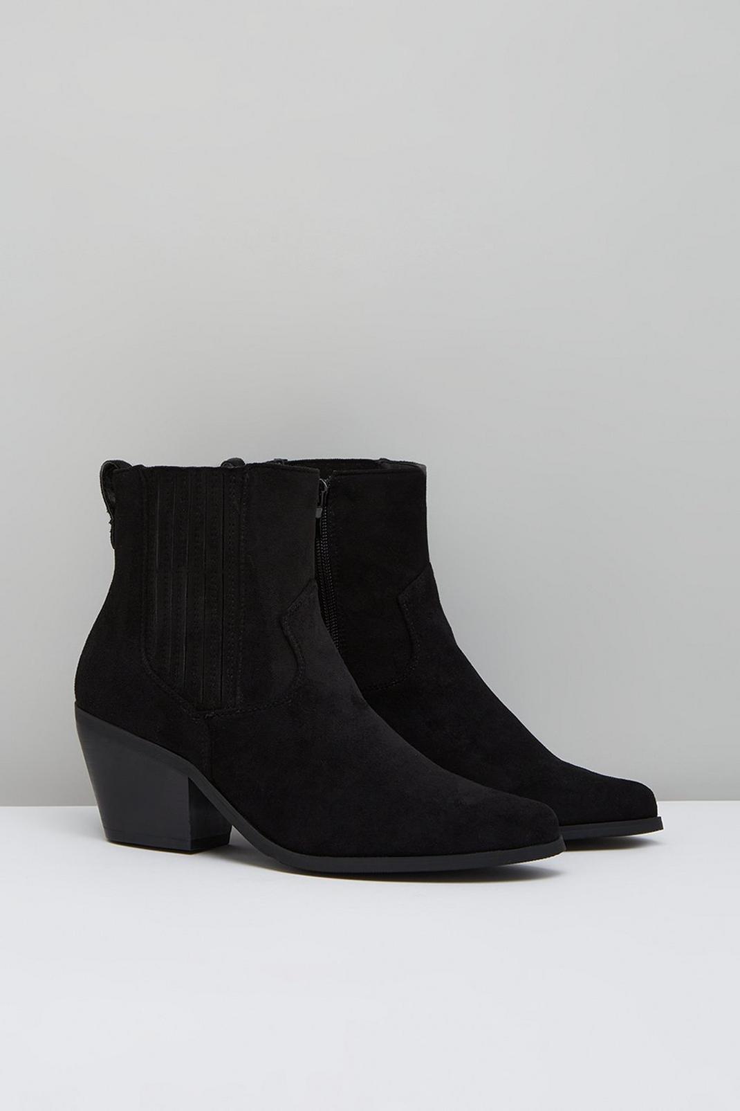 105 Arlo Ankle Boot image number 2