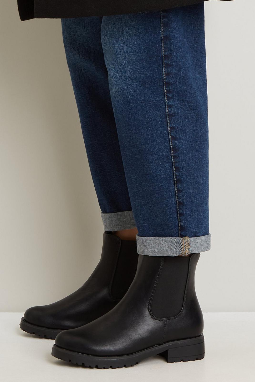 105 Analia Chelsea Boot image number 2
