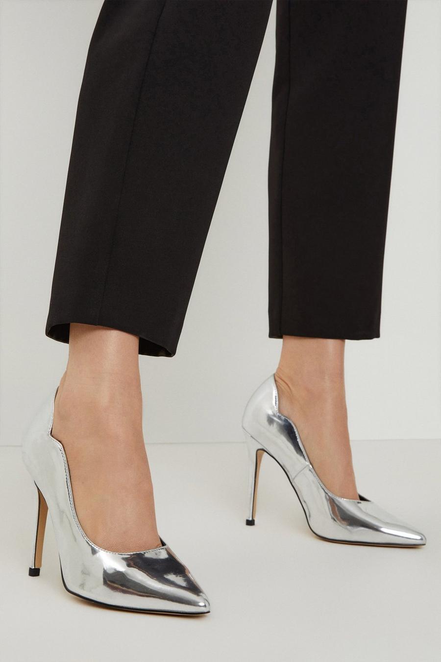 Wide Fit Ella Pointed Court Shoes