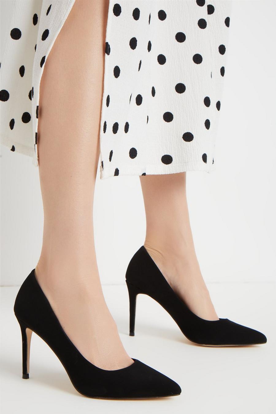 Daisy Pointed Court Shoe