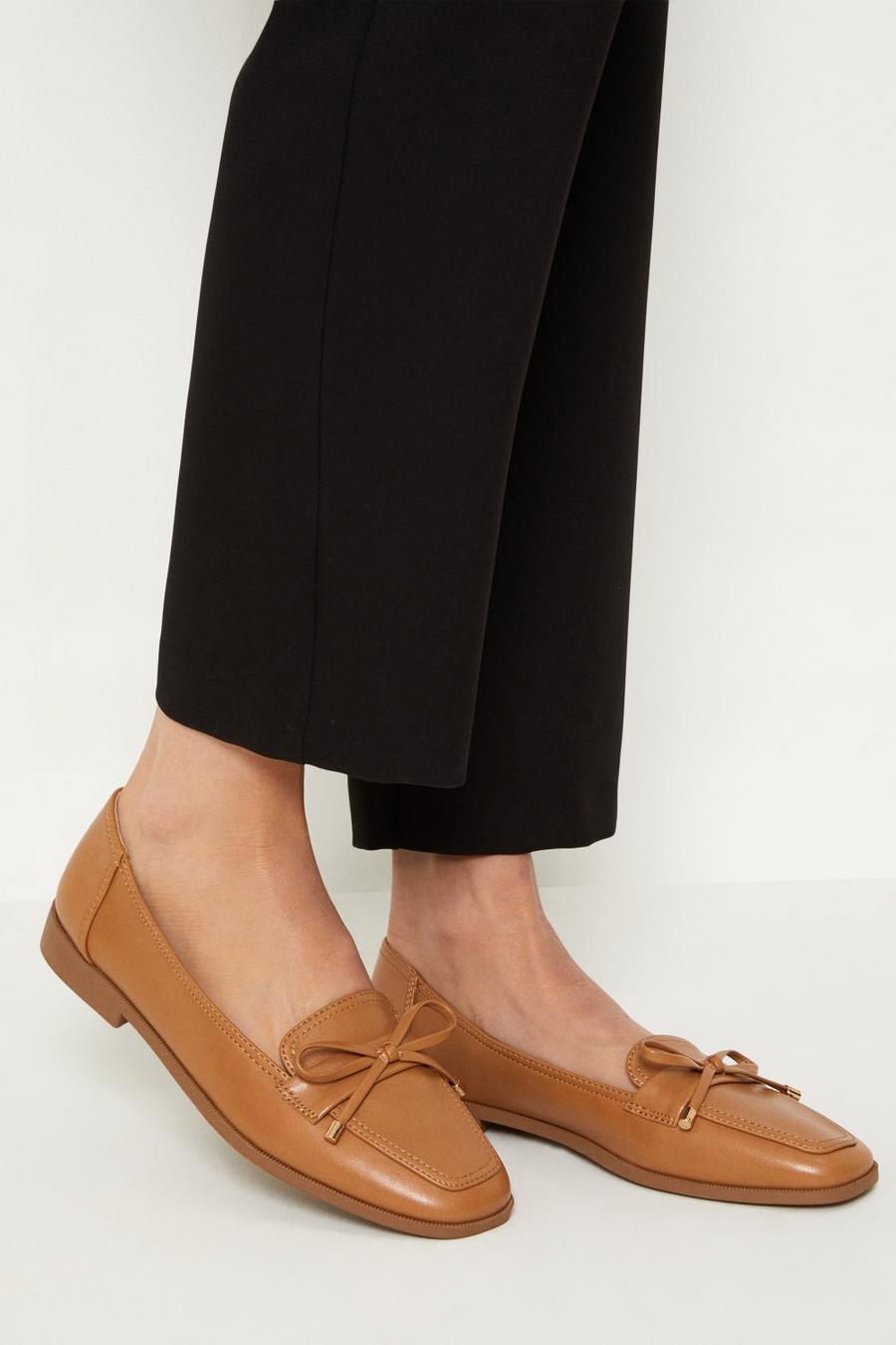 Leaf Bow Detail Loafers