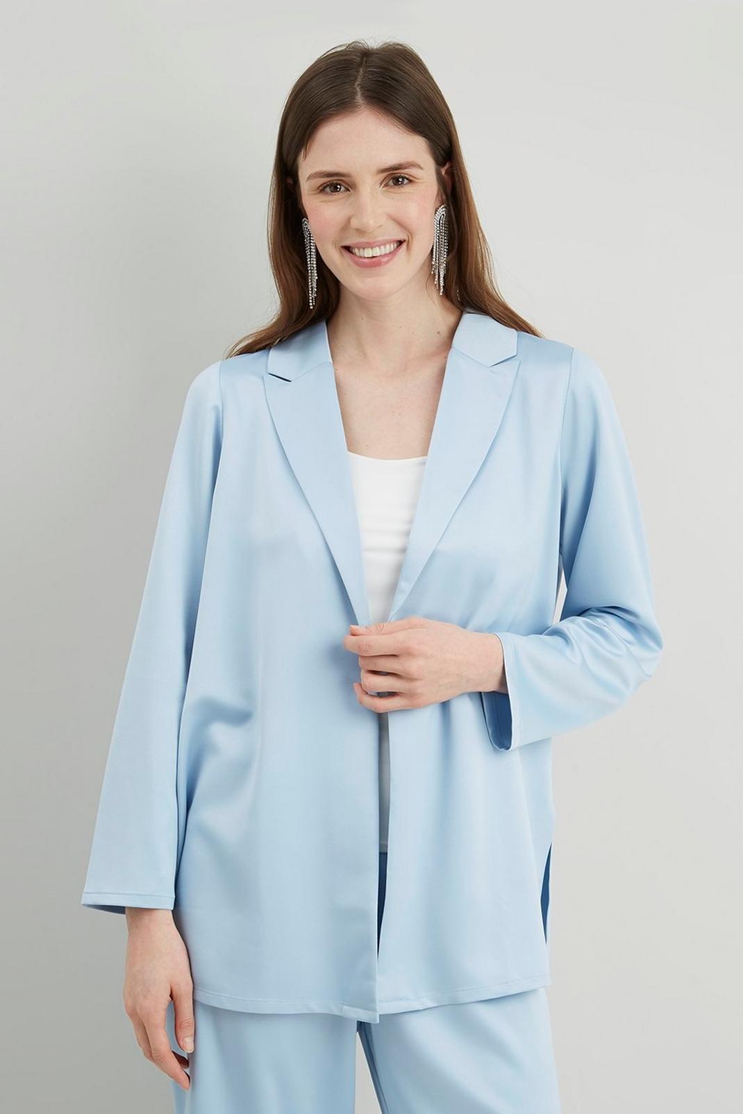 Blue Relaxed Single Breasted Suit Blazer image number 1