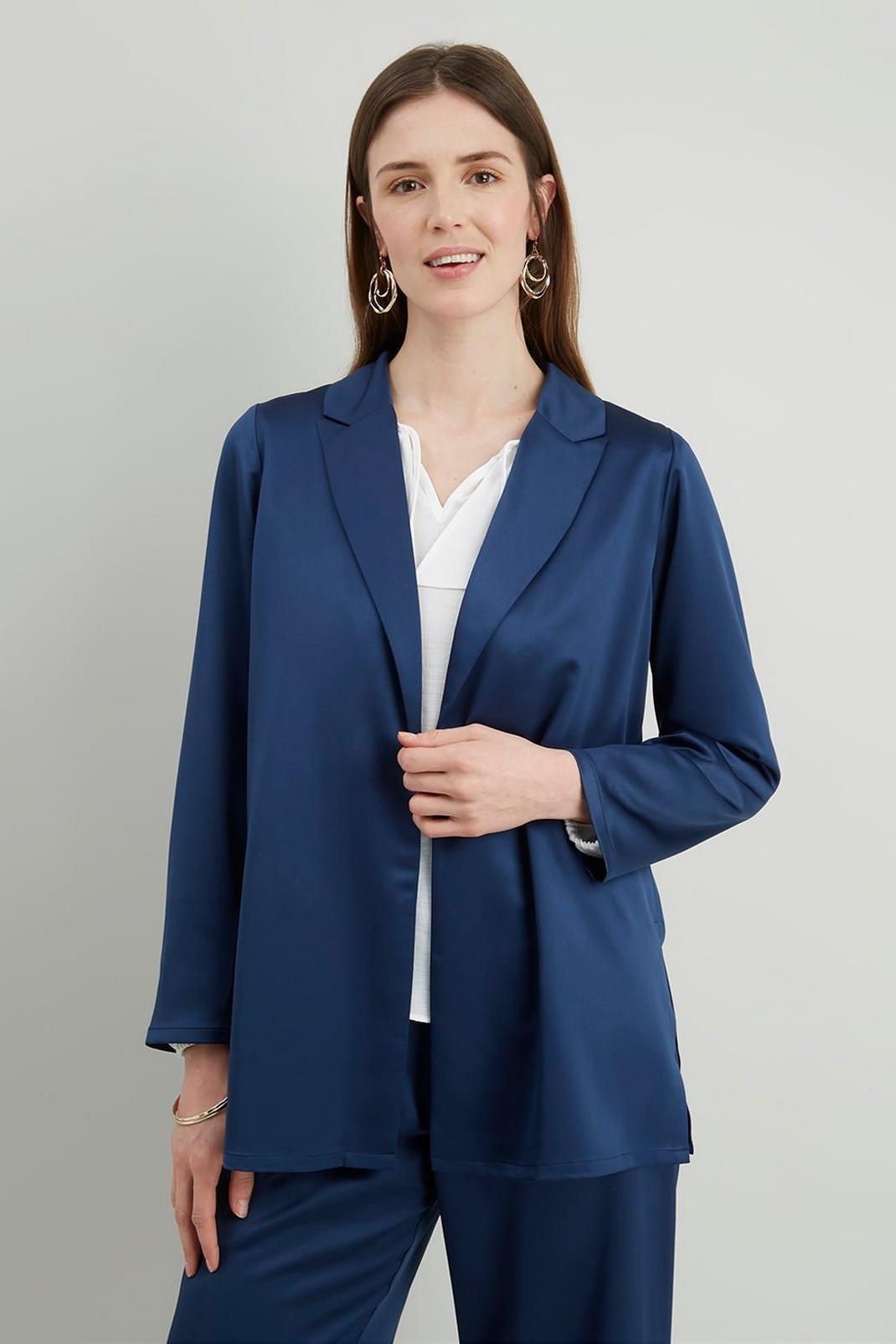 Navy Relaxed Suit Blazer image number 1