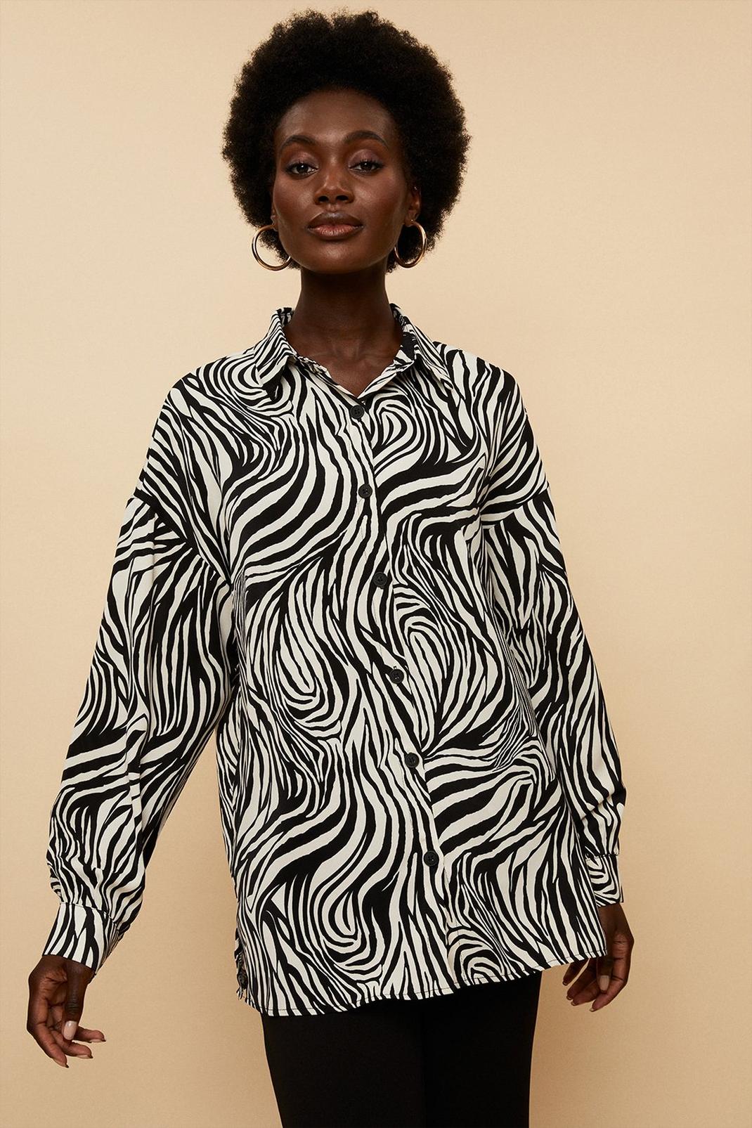 Mono Zebra Over-Sized Longline Shirt image number 1