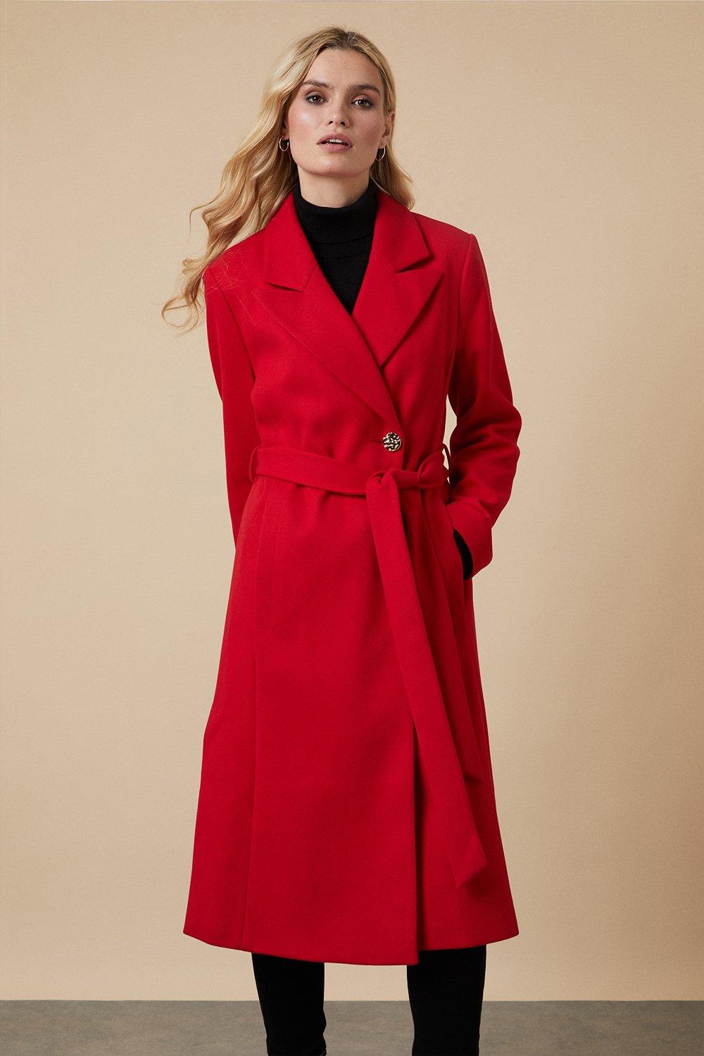 wallis red coats