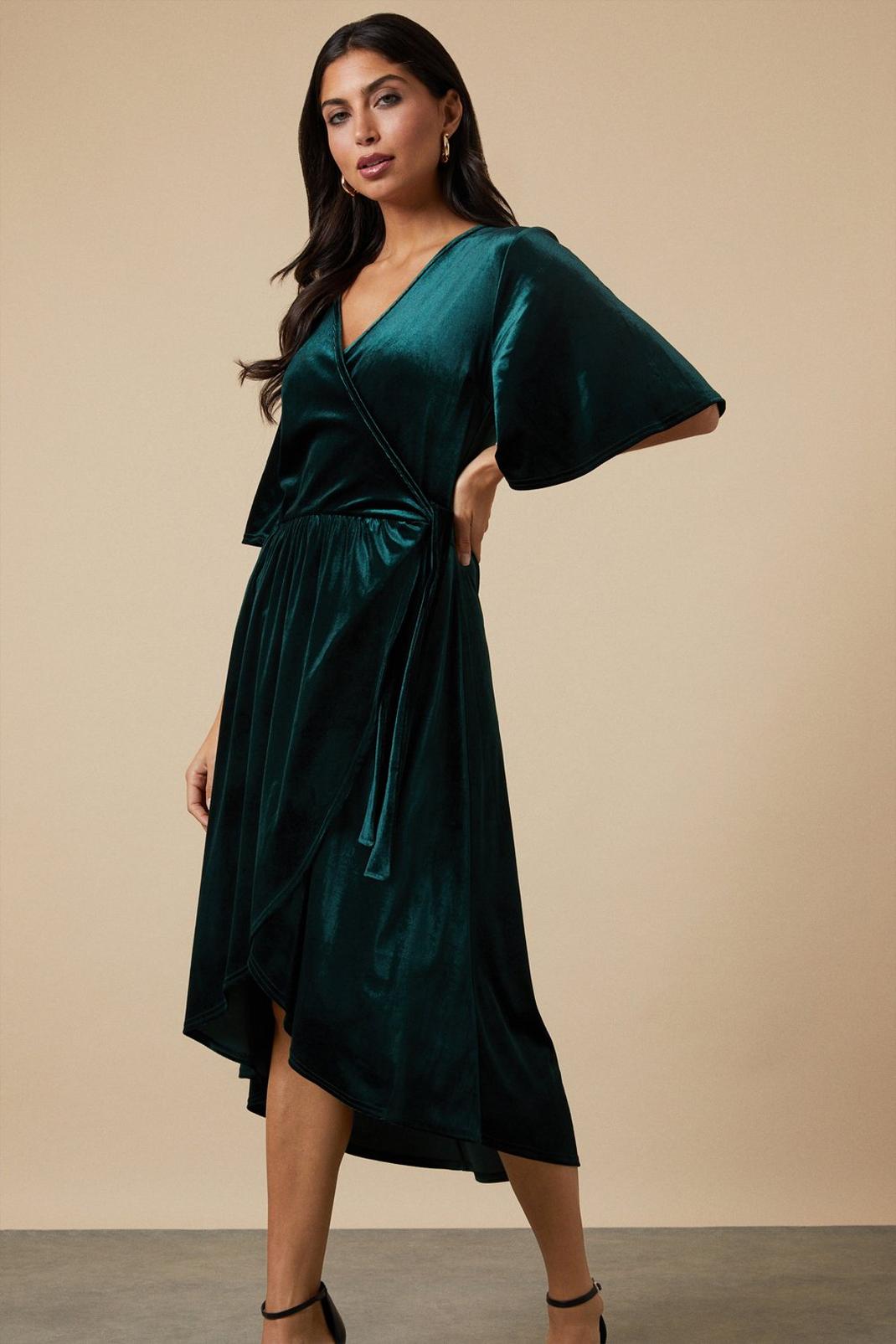 Emerald Velvet Wrap Midi Dress image number 1