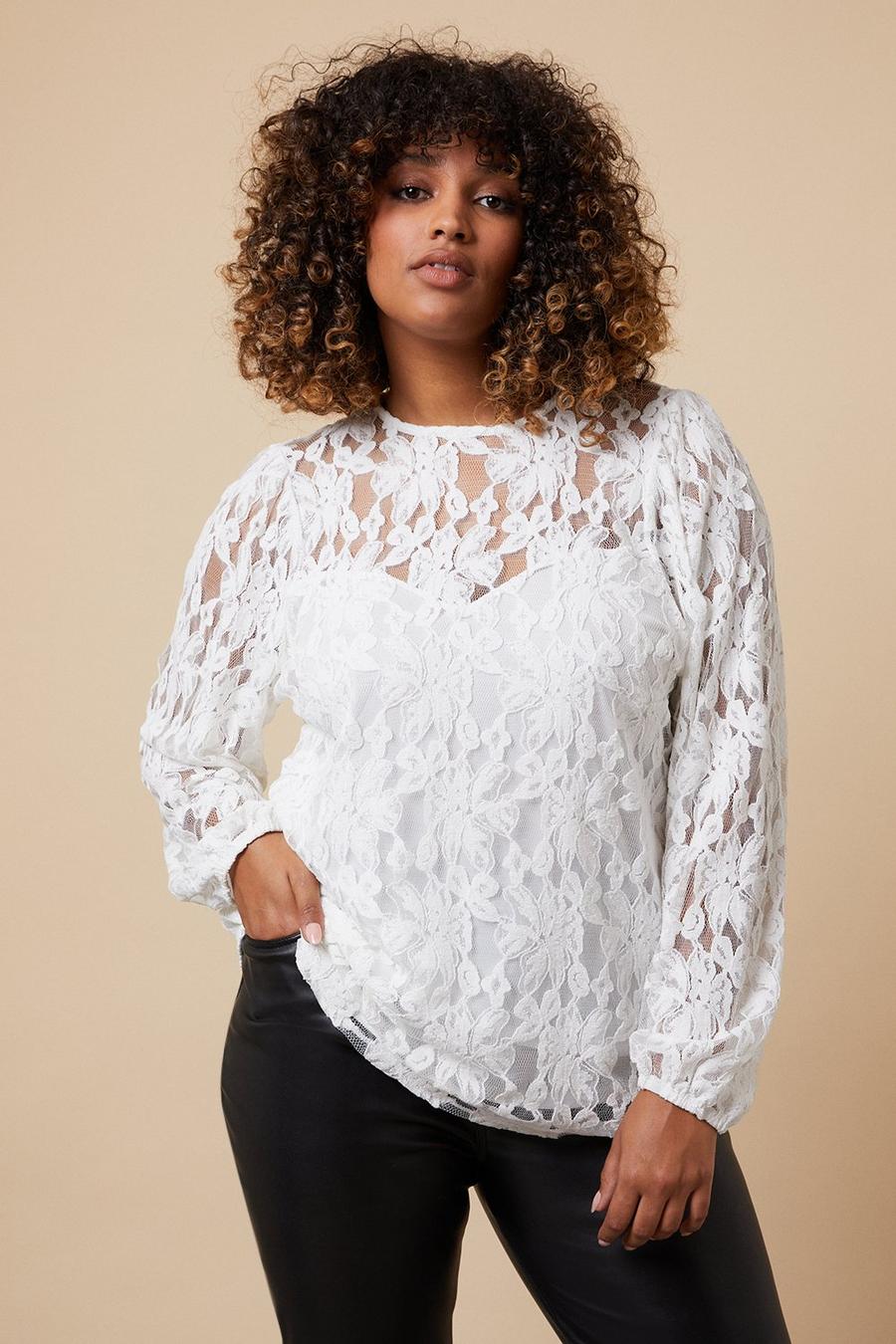 Curve Sweetheart Lace Top