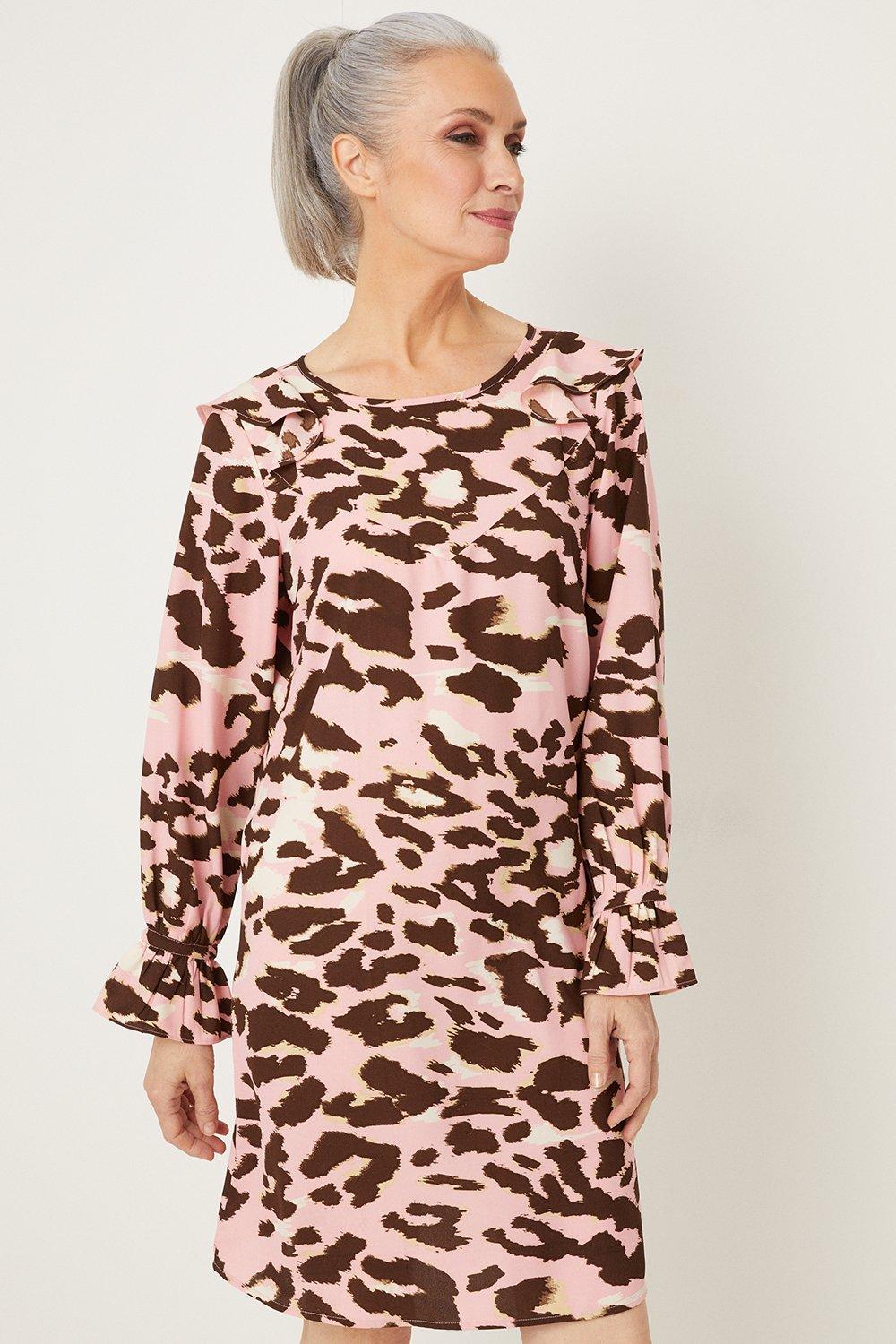 Wallis pink 2025 leopard print dress