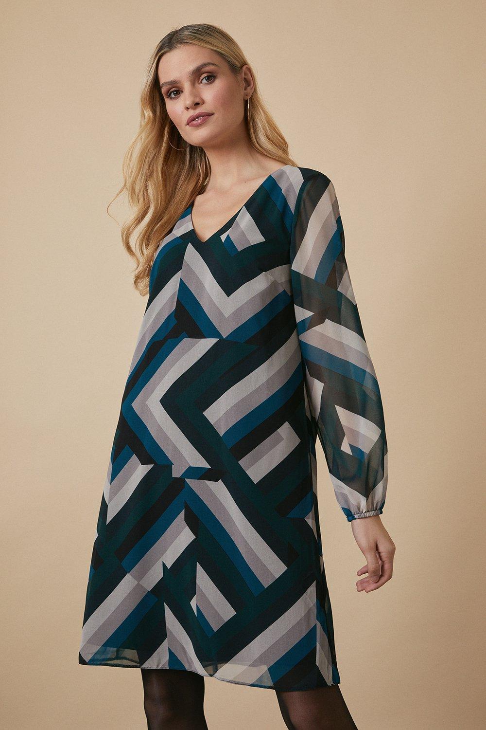 Geometric 2024 shift dress