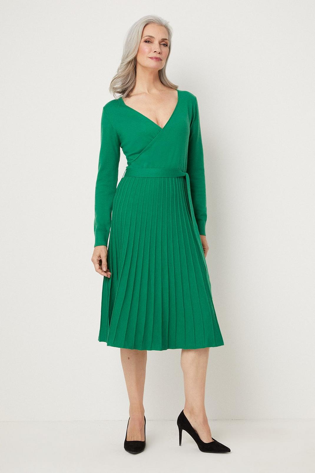 Green Wrap Pleated Knitted Dress image number 1