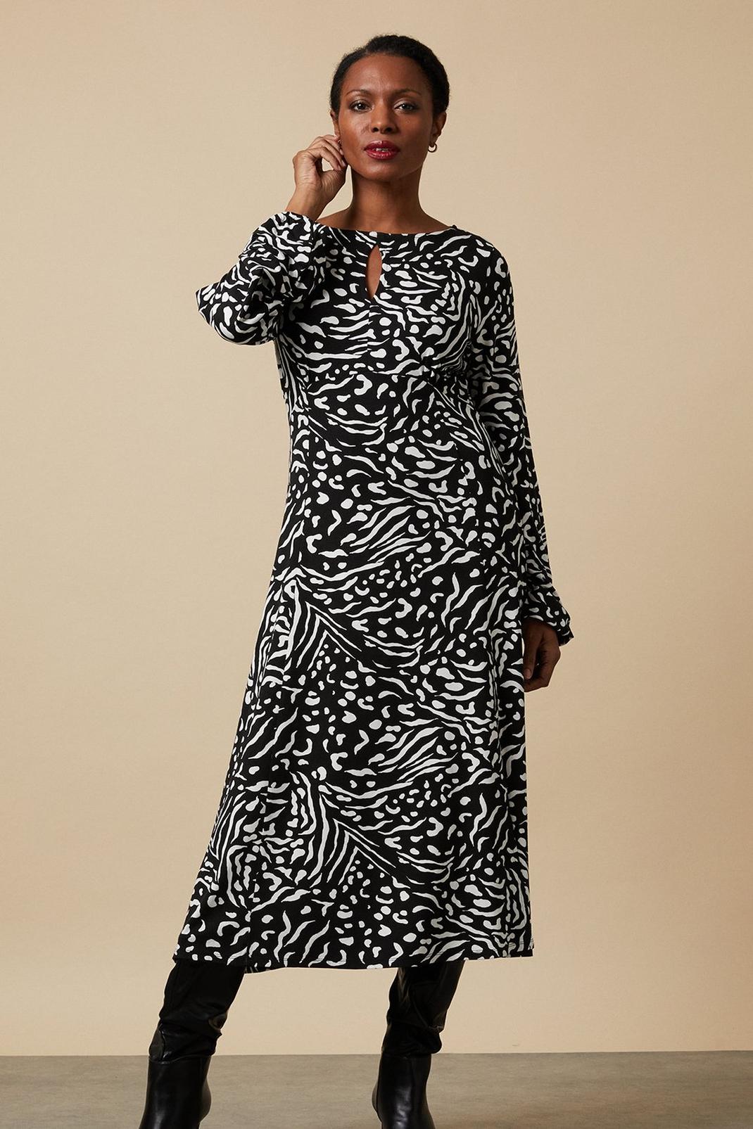 Black Tall Mono Animal Jersey Keyhole Midi Dress image number 1