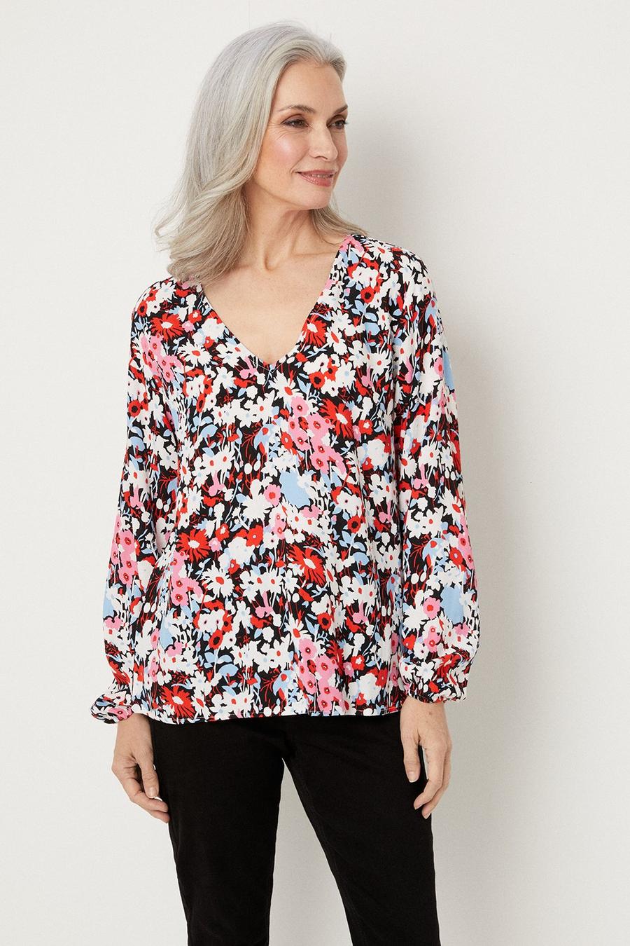 Ditsy Floral V Neck Shell Top