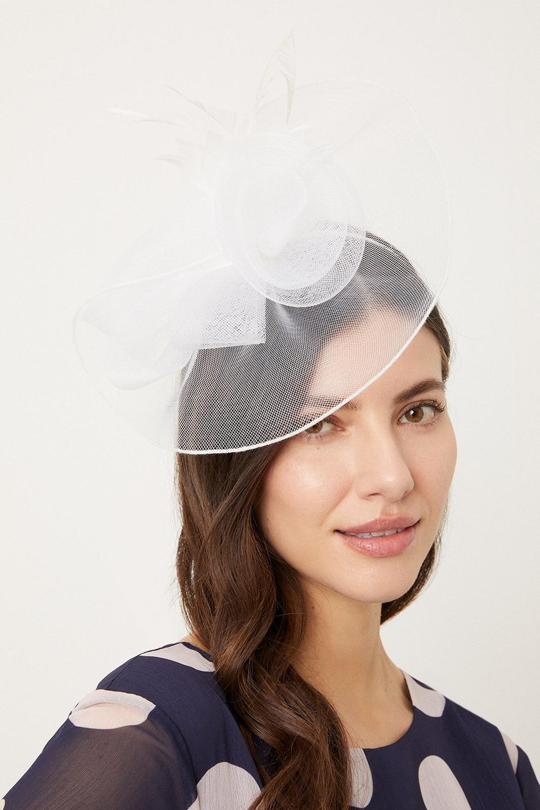 White Flower And Feather Detail Mesh Fascinator image number 1