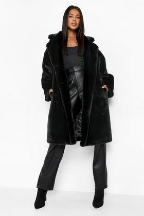 long manteau noir fausse fourrure