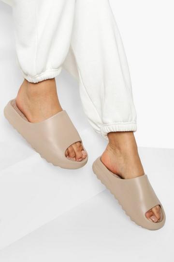 Chunky sliders | boohoo UK